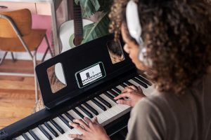 FP-10 and Piano Partner2 via bluetooth